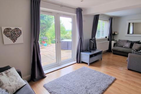 4 bedroom end of terrace house for sale, Shurland Avenue, EAST BARNET EN4