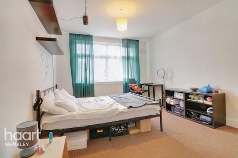 22 Corringham Road, Wembley, HA9 9PZ