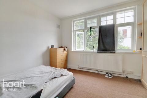 22 Corringham Road, Wembley, HA9 9PZ