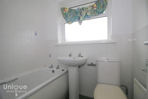 46 Carnforth Avenue, Blackpool, FY2 0BH