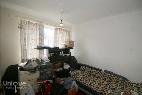 46 Carnforth Avenue, Blackpool, FY2 0BH