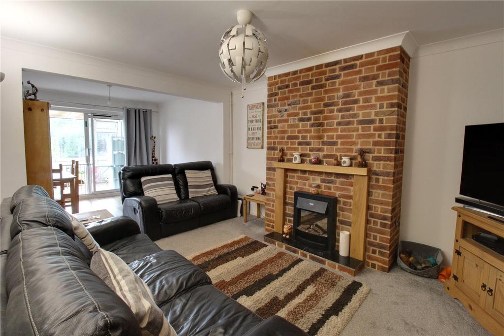 Lone Barn Road, Sprowston, Norwich, Norfolk, NR7 3 bed bungalow for