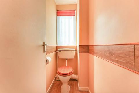 8 Audleys Close, Southend-on-sea, SS2 6RG
