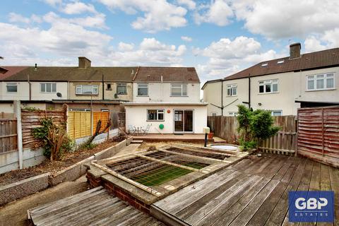 79 Willow Street, Romford, RM7 7JH