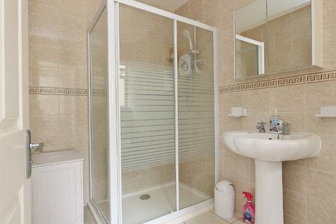 38 Carter Drive, Romford, RM5 2PD