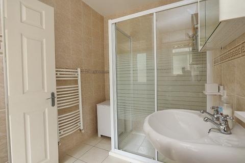 38 Carter Drive, Romford, RM5 2PD