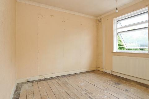 38 Carter Drive, Romford, RM5 2PD