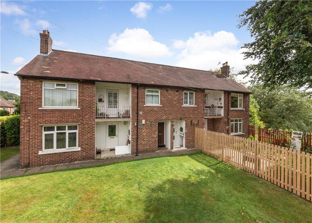 Coach Road, Baildon, West Yorkshire 2 bed apartment £100,000
