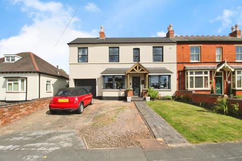 126 Birmingham Road, Aldridge, Walsall, WS9 0AQ