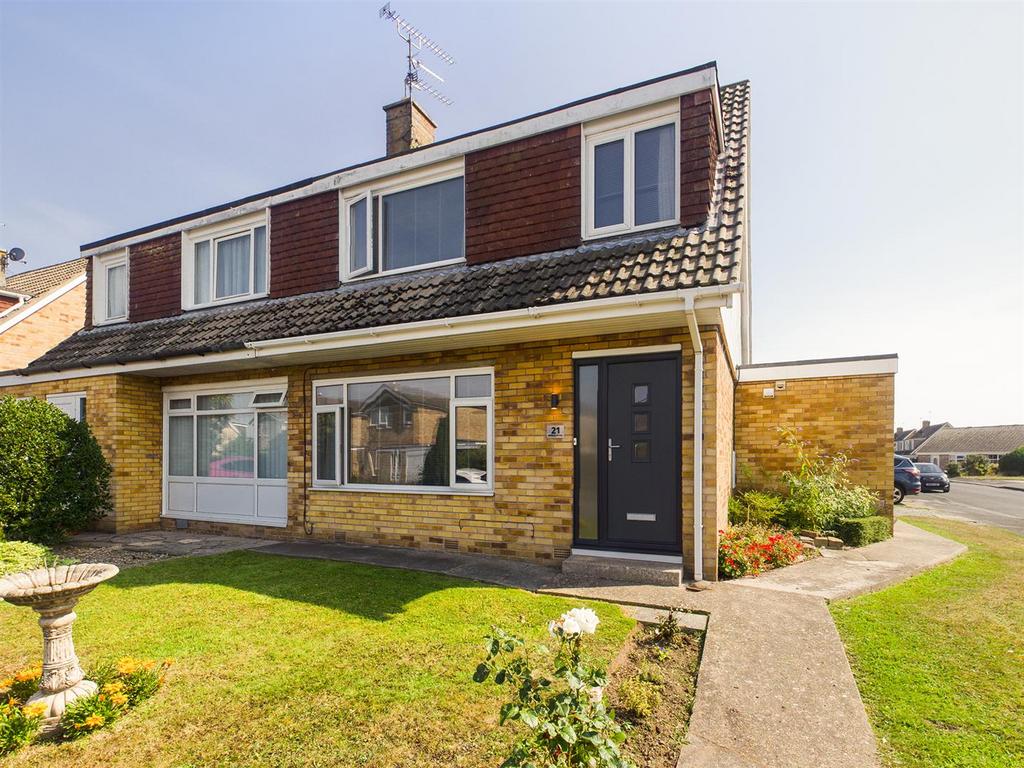 Willow Drive, Bridlington 4 bed semidetached house £220,000
