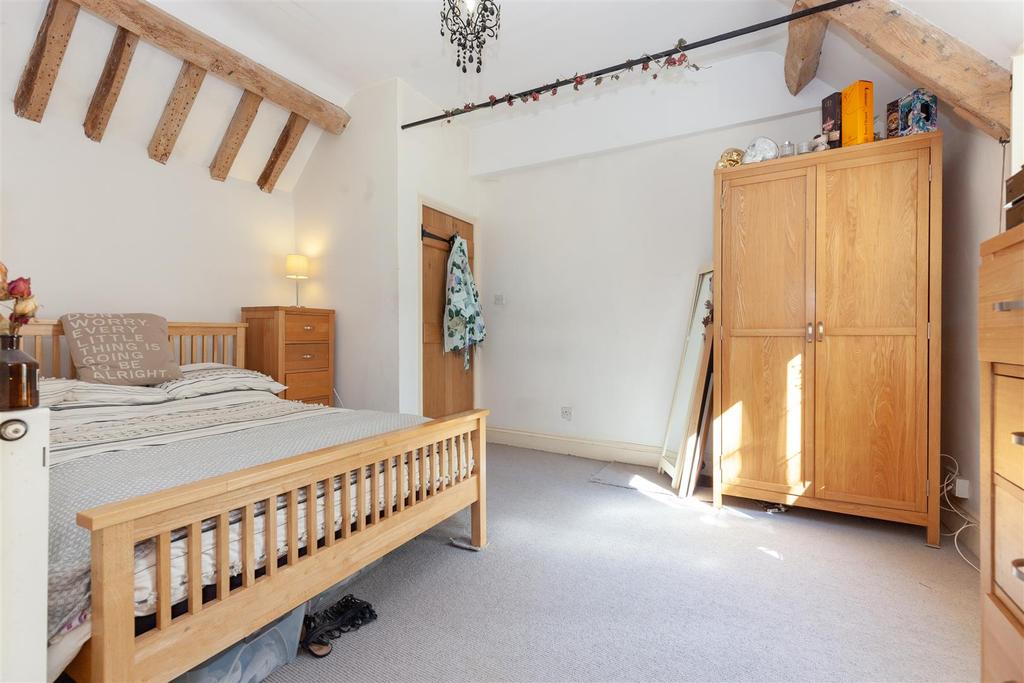 Bedroom 2 1.jpg