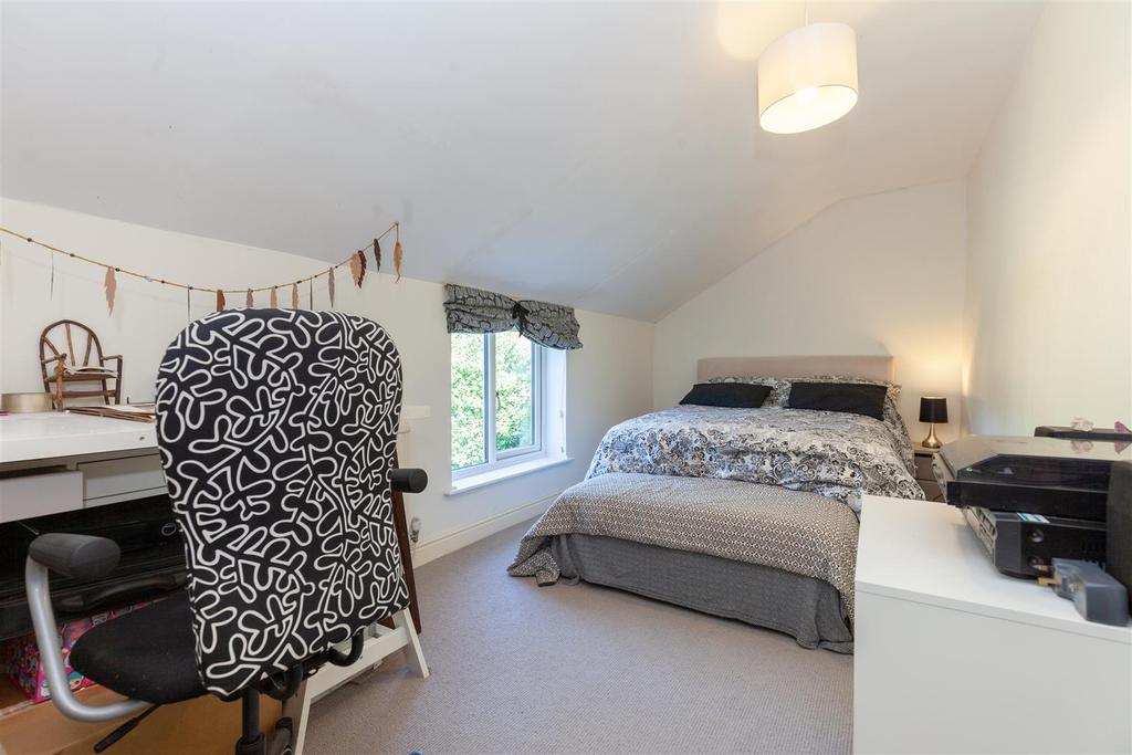 Bedroom 3.jpg
