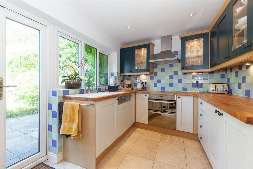 Kitchen - Breakfast Room 3.jpg