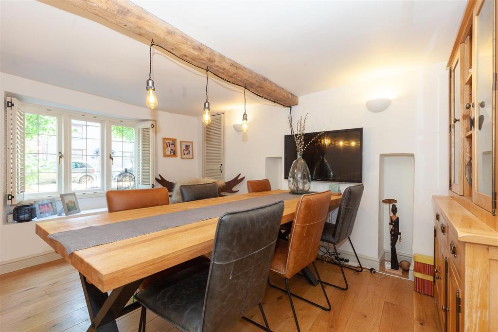 Dining Room 1.jpg