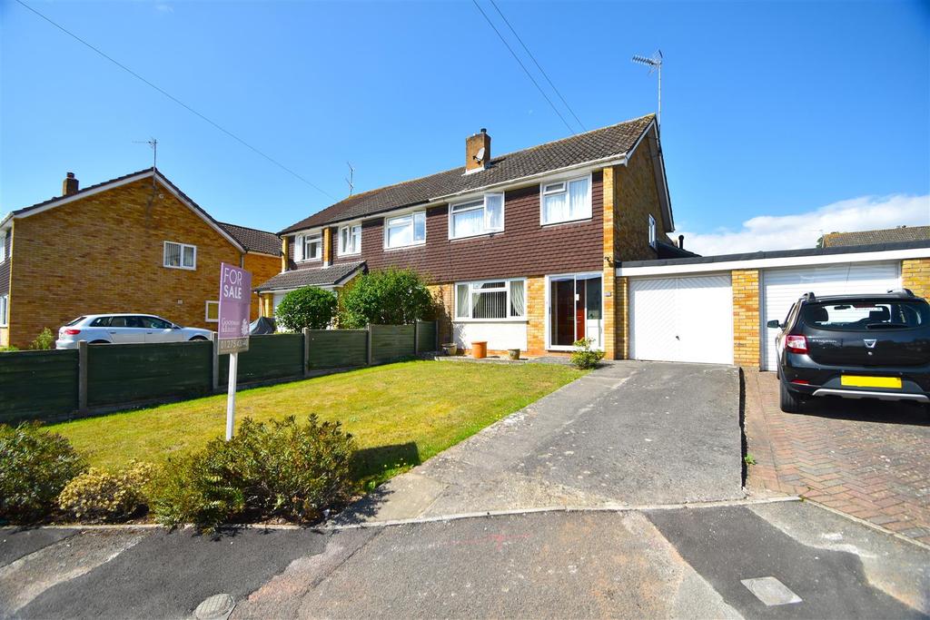 Greenfield Park, Portishead 3 bed semidetached house £385,000