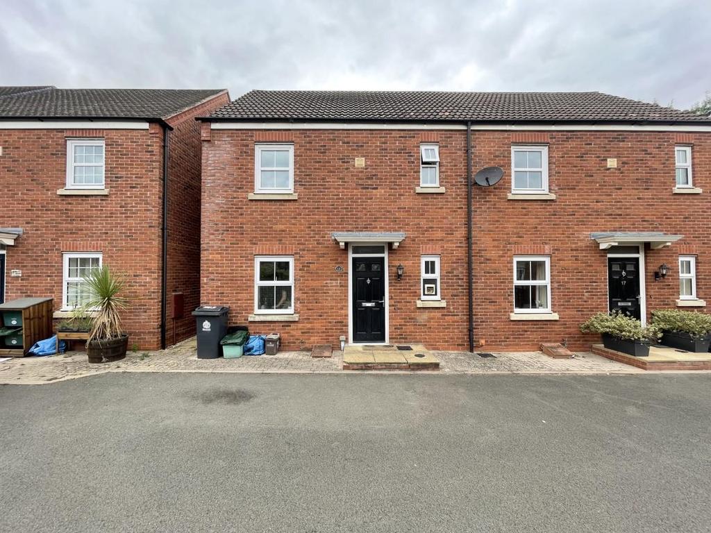 Buchan Drive Kingsway, Gloucester 3 bed semidetached house for sale