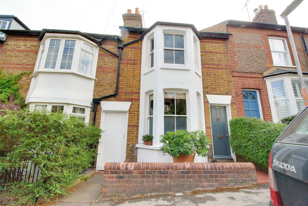 Montague Road, Berkhamsted 3 bed house £700,000