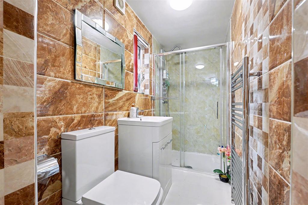 Shower Room.jpeg