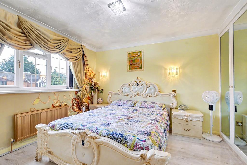 Bedroom One 1.jpeg
