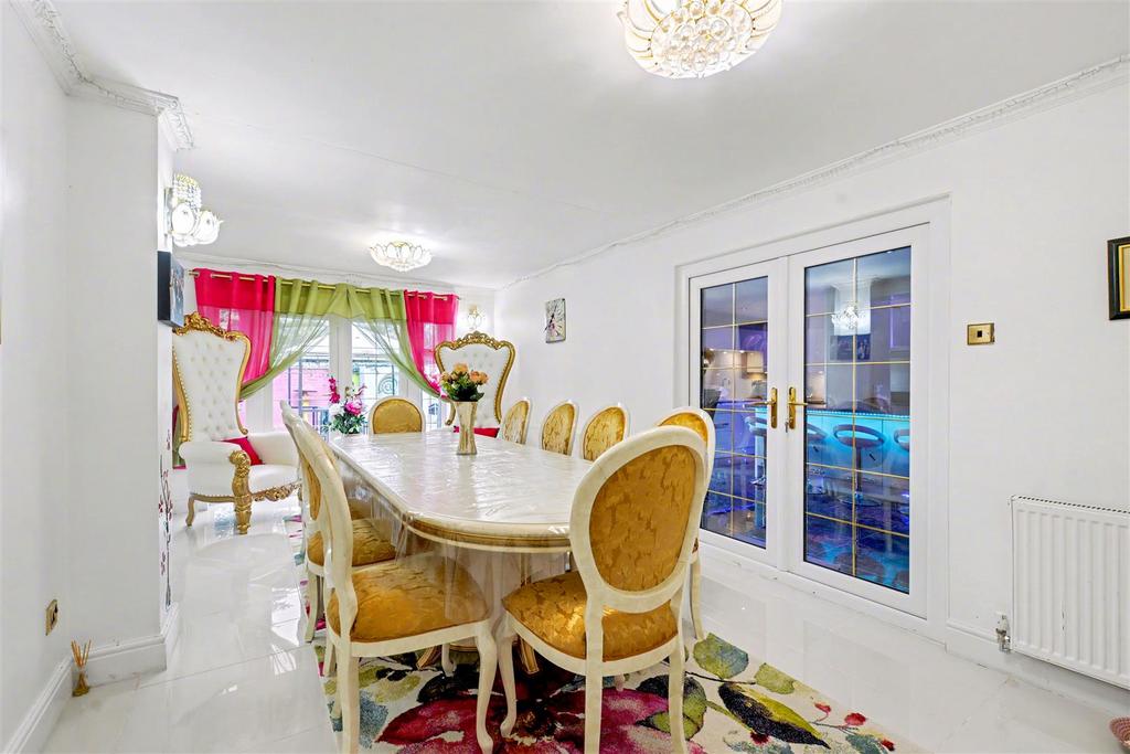 Dining Room 3.jpeg