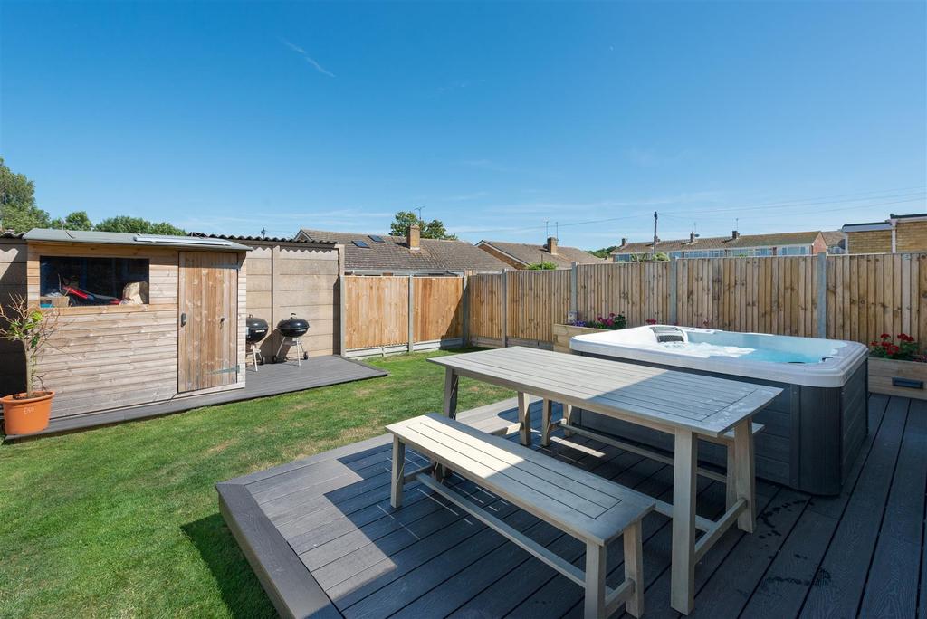 Highgate Road, Whitstable 3 bed bungalow £385,000