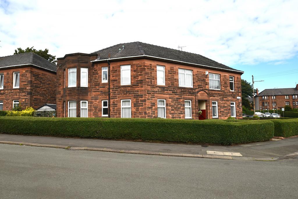 Flat 0/1, 40 Moness Drive, Bellahouston, Glasgow, G52 3 bed flat for