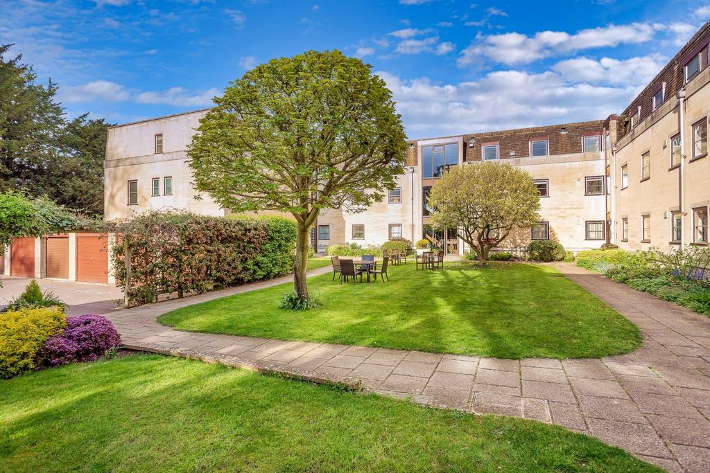 Courtyard Garden