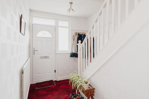 83 Copthorne Road, Leatherhead, KT22 7EE