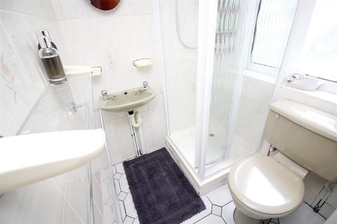 145 Brookscroft Road, London, E17 4JP