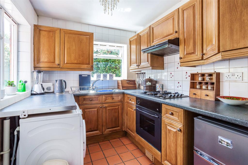 Furlong Road, Westcott, Dorking, RH4 2 bed end of terrace house £410,000