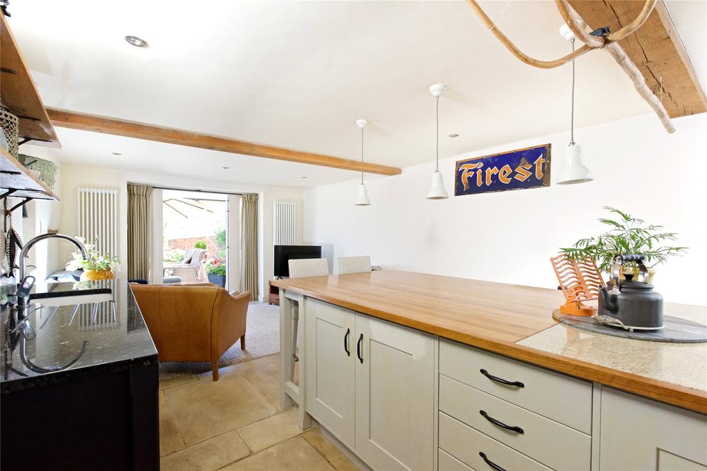 Kitchen/Breakfast