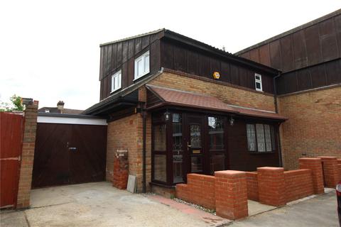 undefined, Masefield Close, RM3