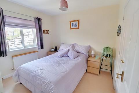 31 The Spinney, Grange Park, Northampton, NN4 5BT