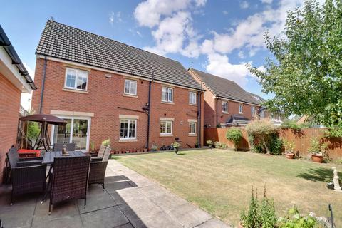 31 The Spinney, Grange Park, Northampton, NN4 5BT