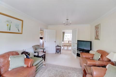 31 The Spinney, Grange Park, Northampton, NN4 5BT