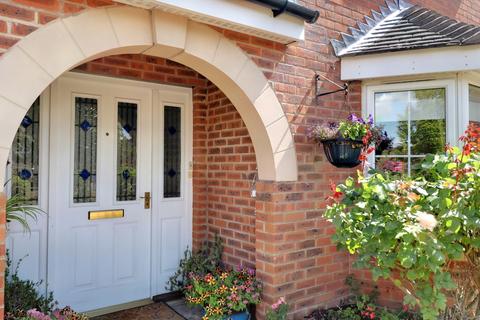 31 The Spinney, Grange Park, Northampton, NN4 5BT
