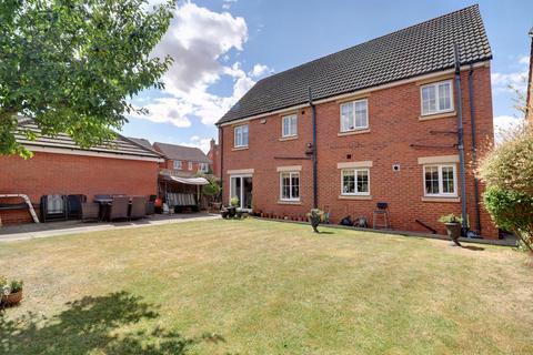 31 The Spinney, Grange Park, Northampton, NN4 5BT