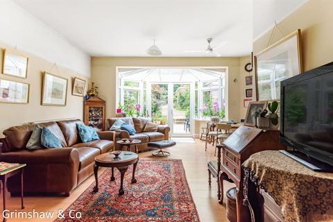 14 Sandall Road, London, W5 1JD