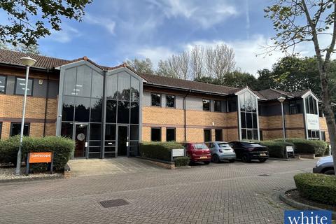 Office to rent, Unit 3 Somerville Court, Adderbury, Banbury, OX17 3SN