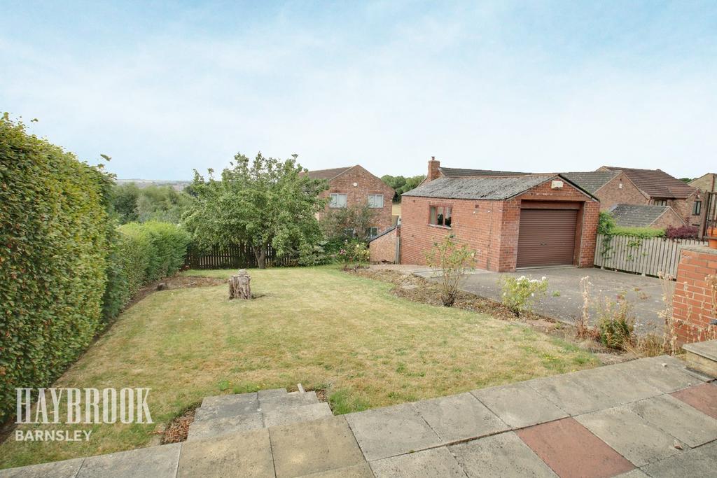 Doncaster Road, Ardsley 3 bed semidetached bungalow for sale £285,000
