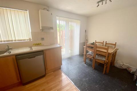 6 Field Close, Kettlebrook, Tamworth, B77 1BW