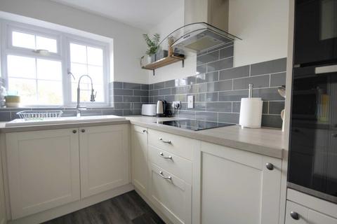 38 Glendale, Hemel Hempstead, HP1 1TG