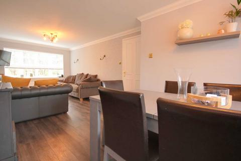 38 Glendale, Hemel Hempstead, HP1 1TG
