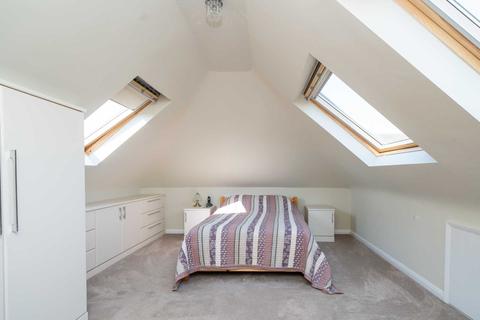 83a Adeyfield Road, Hemel Hempstead, HP2 5EB