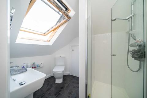 83a Adeyfield Road, Hemel Hempstead, HP2 5EB