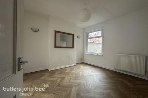 3 bedroom terraced house to rent, Ford Lane, Crewe