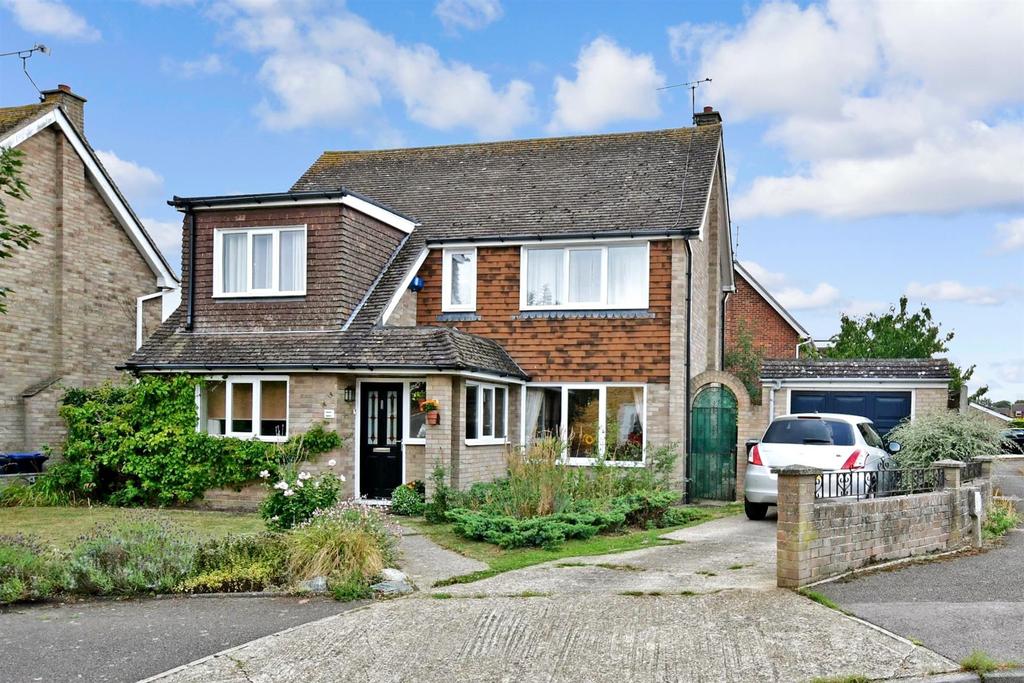 Arden Road, Broomfield, Herne Bay, Kent 3 bed detached house £450,000