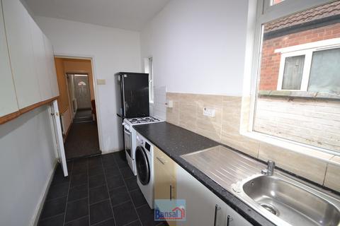 2 bedroom house to rent, Broomfield Road, Earlsdon CV5