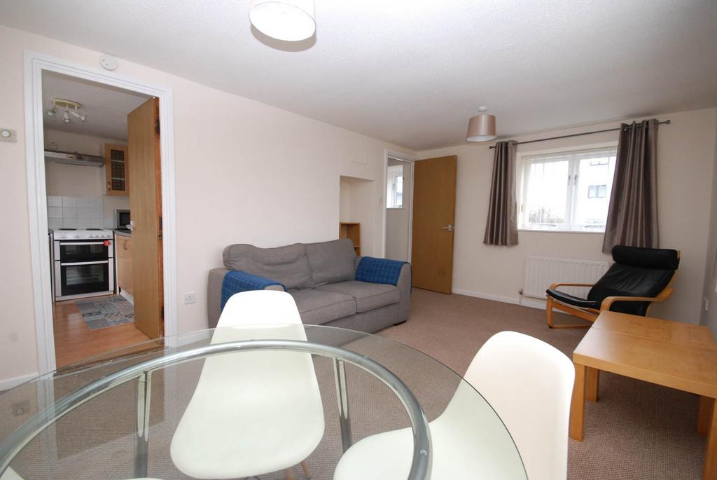 Cartington Court, Newcastle Upon Tyne 2 bed apartment for sale - £69,950