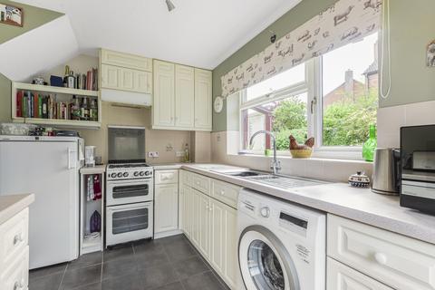 1 Juniper Close, Winchester, SO22 4LU
